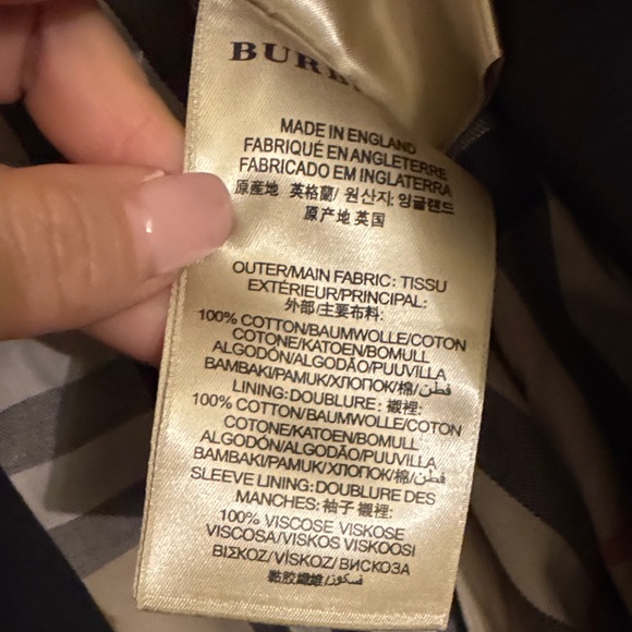 Burberry Black Women's Trench Coat - Picture 8 of 15